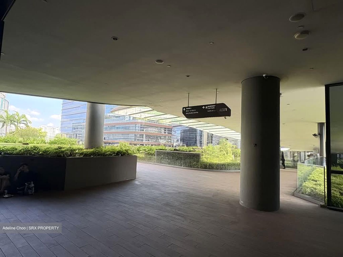 Woods Square (D25), Office #581696441